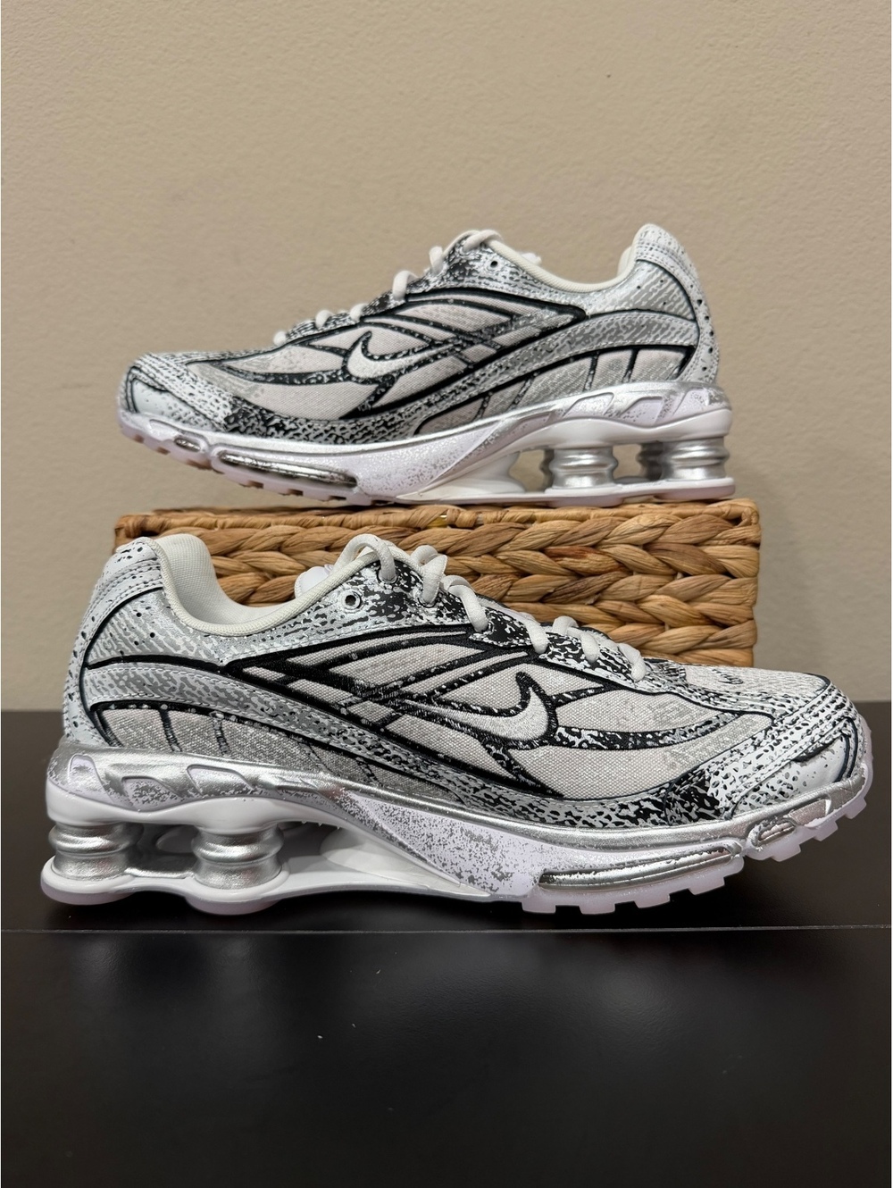 Size 10.5 - Nike Shox Ride 2 “Metallic Platinum” - Picture 2 of 6